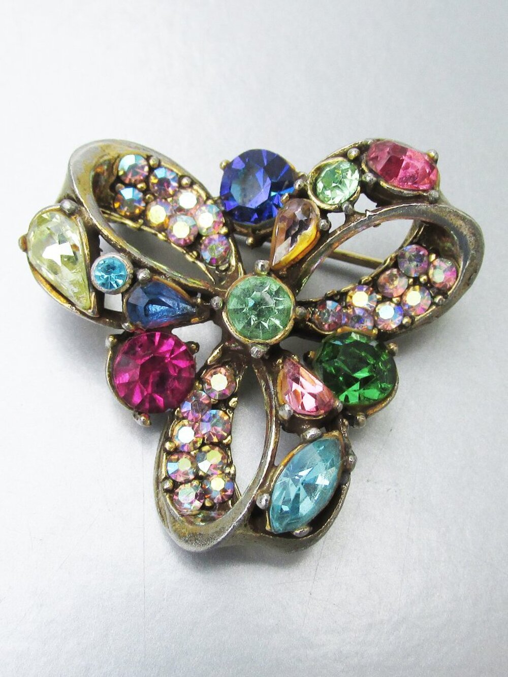 Hollycraft Signed Vintage Multicolor Rhinestone Fruit Salad Style BOW Brooch Pin